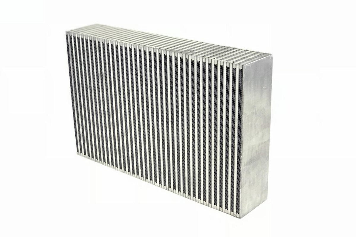 8117_1.jpg CSF Performance HP Bar & Plate Intercooler Core 22Lx14Hx4.5W - Vertical Flow / R35 GT-R Fitment - Image 1