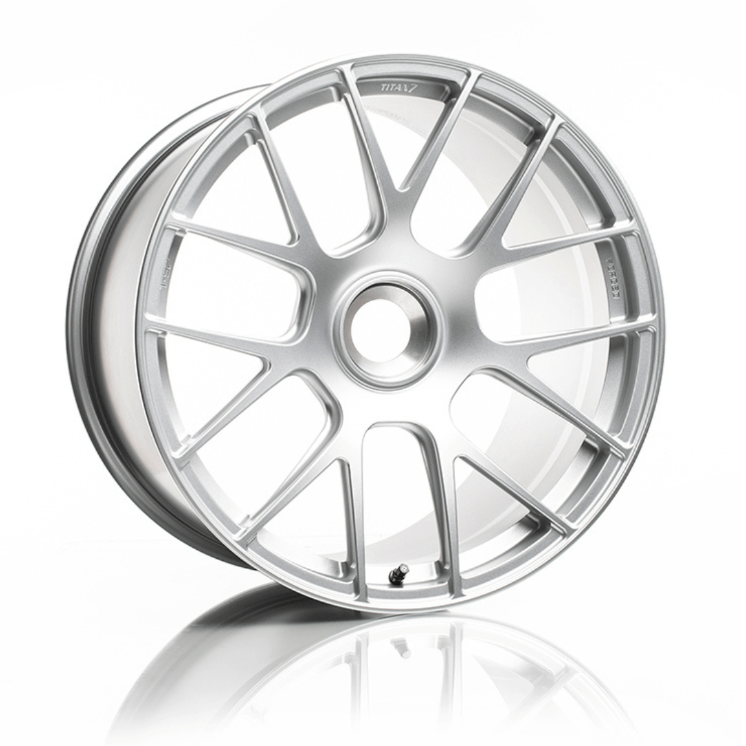 wheel_feb99bc9-d3d5-4121-9426-e52621cdbc16.png Titan 7 T-S7 20" Centerlock Iridium Silver - Image 1